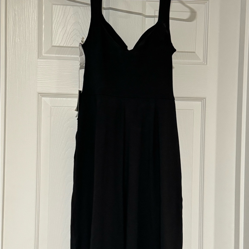 HALARA Classic Black Jumpsuit